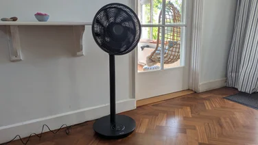 Duux WhisperFlex full front view long stand